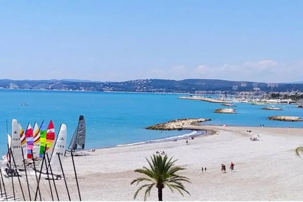 Studio Saint-Laurent-du-Var France